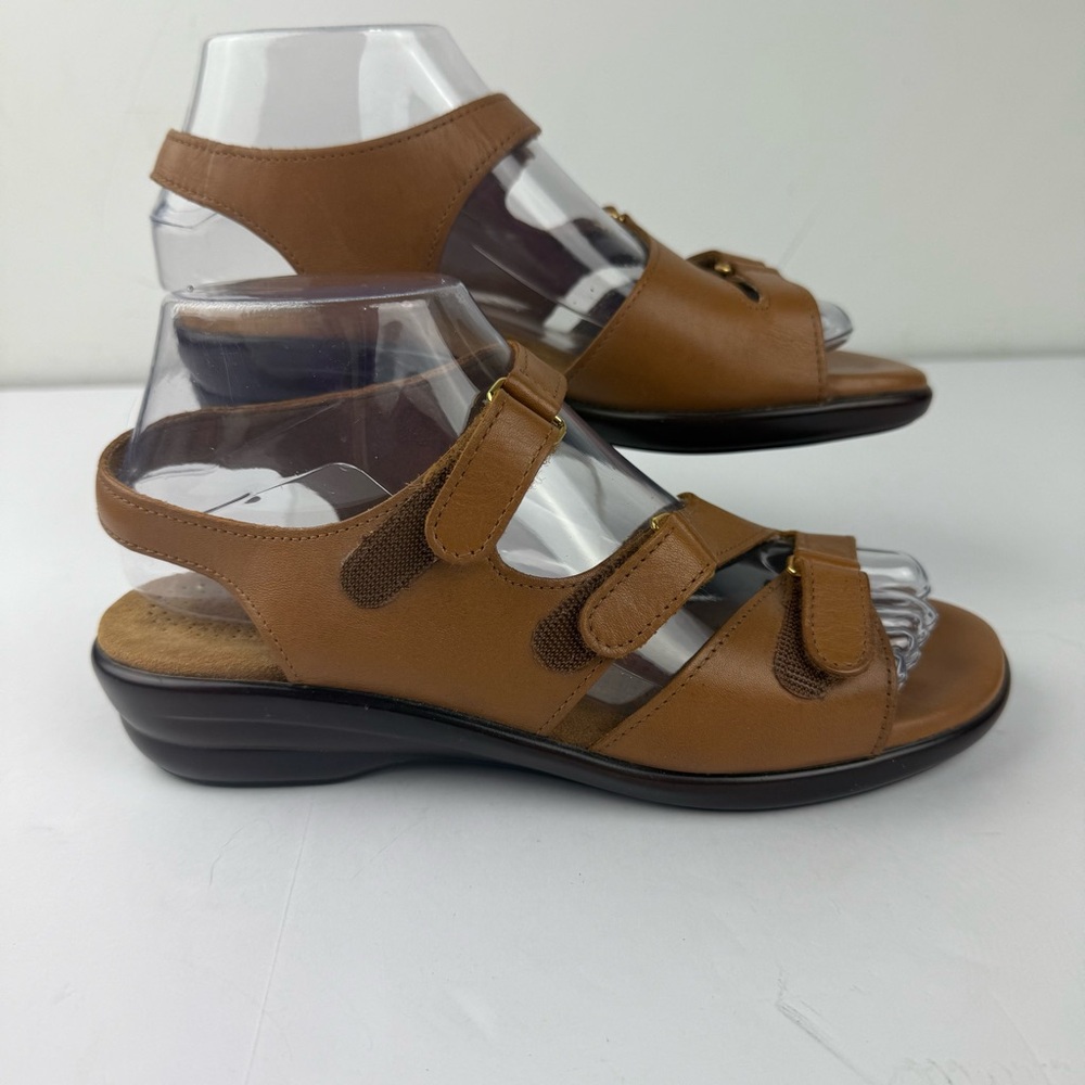 SAS 7 Narrow Womens Brown Leather Sandals